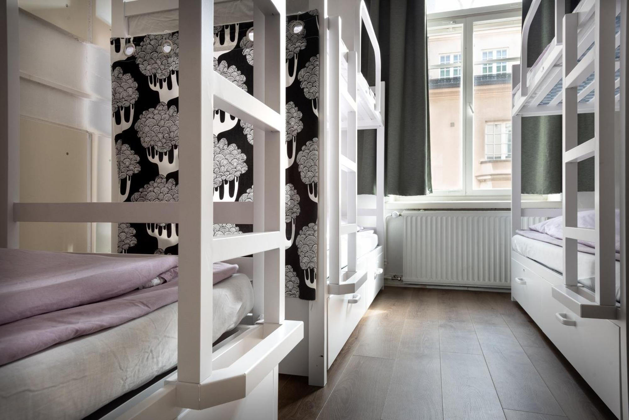 Albergue Diana Park *